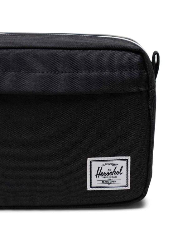 Herschel hotsell travel case