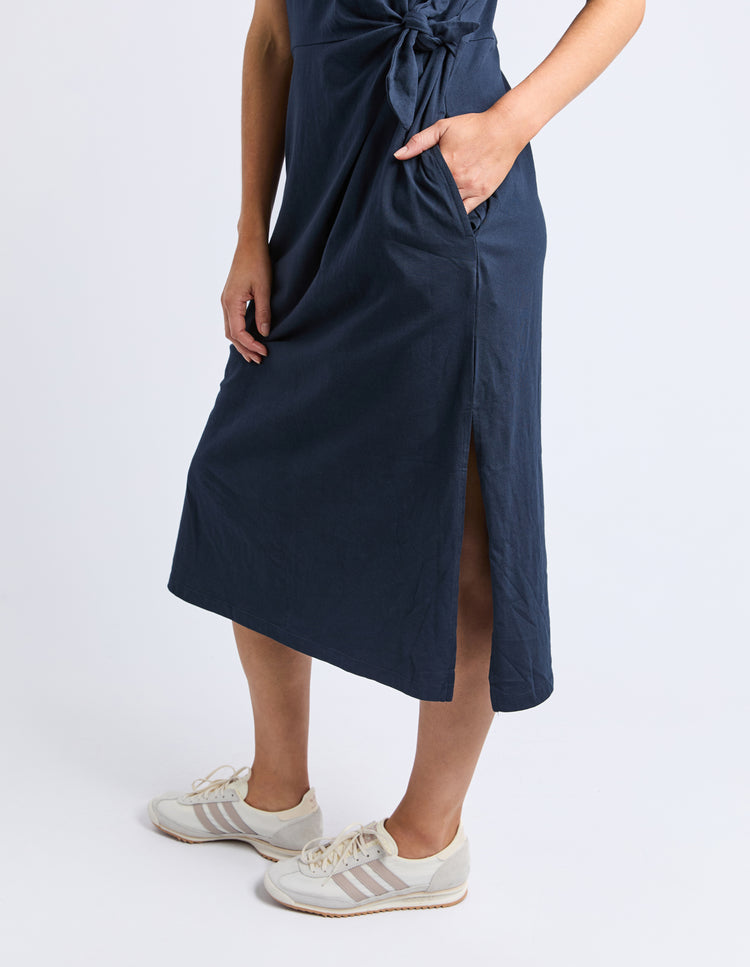 Elm Picnic Dress Navy