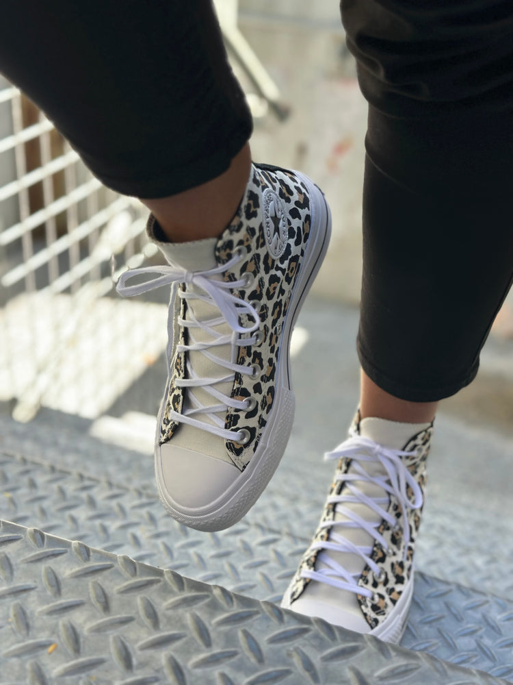 Converse Chuck Taylor Lift Leopard Love High White Shine On NZ