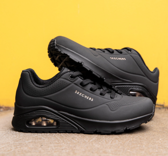 Uno stand hot sale on air skechers