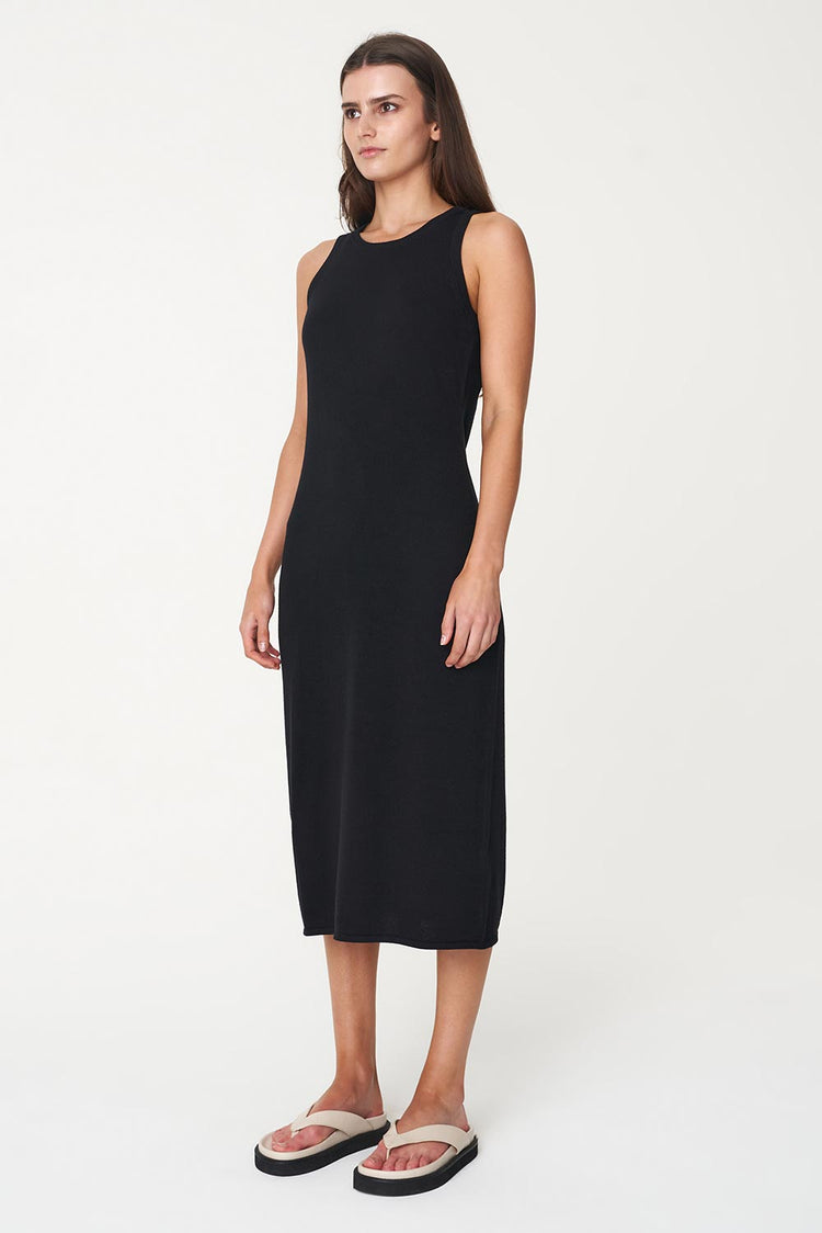 Black knit tank clearance dress