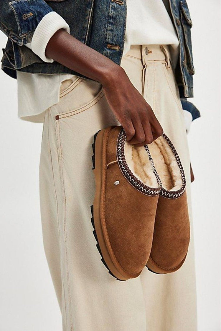 Emu Sharky Scuff Slipper Chestnut