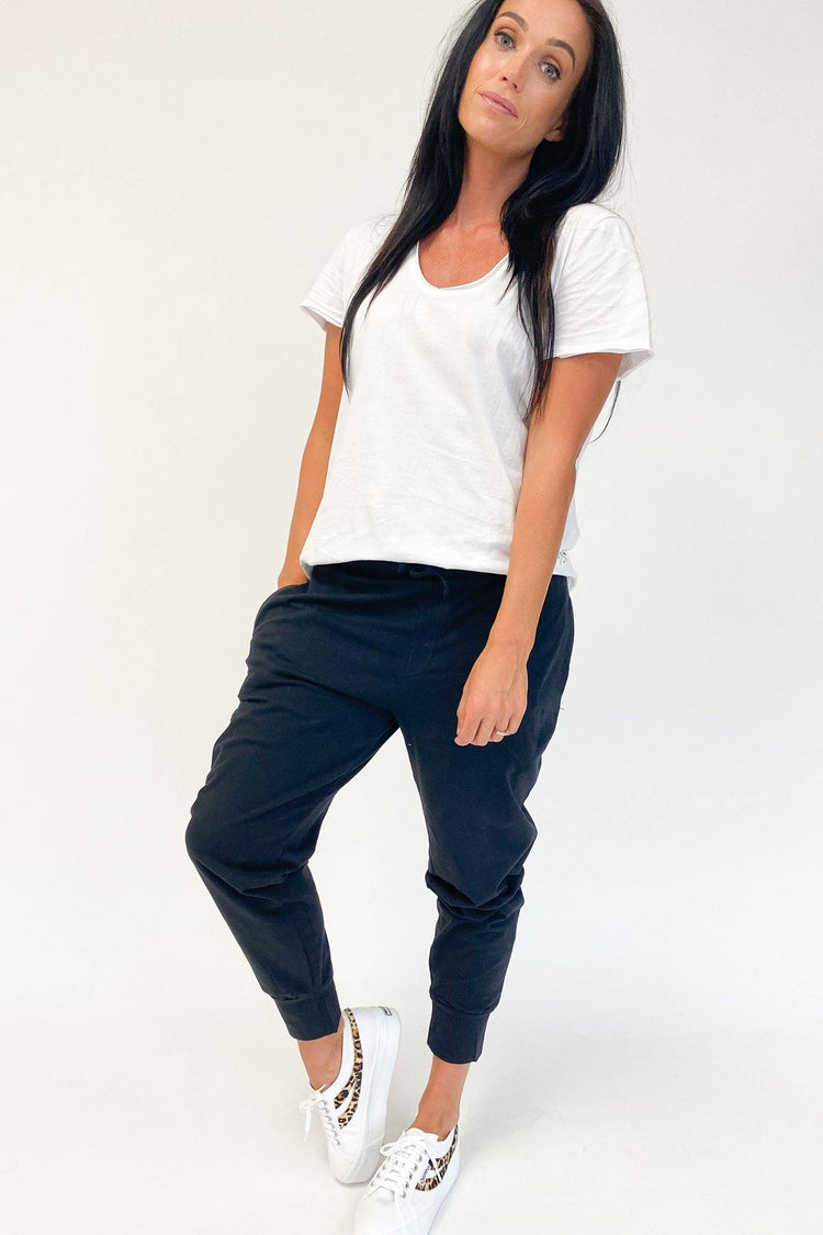 Theory deals boyfriend pants